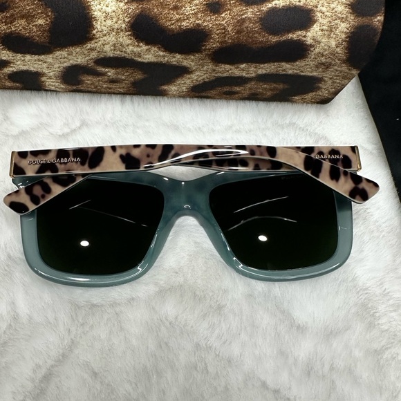 Dolce & Gabbana Leopard Print Sunglasses main image 4